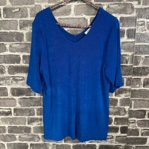 Chico’s top shirt blue vneck ribbed
